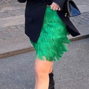 NA-KD mini fringe skirt, size 36
